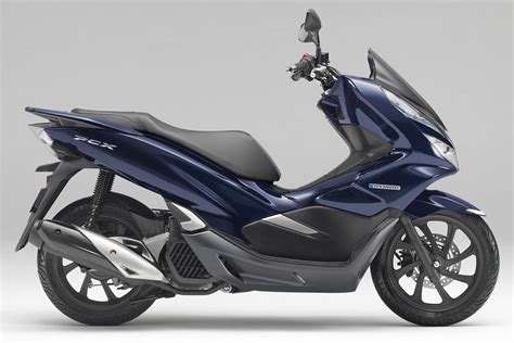 Honda scooters - Owners' rating. 4.4 out of 5 (4.4/5) (from 13 reviews) Reliability rating. 4.7 out of 5 (4.7/5) 1. Visit MCN for expert reviews on HONDA SCOOTER bikes today. Plus HONDA SCOOTER bike specs, owner ...